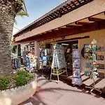 Douce Quietude Hotel 5*