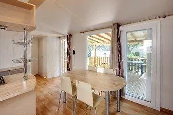 Отель Douce Quietude Сен-Рафаэль